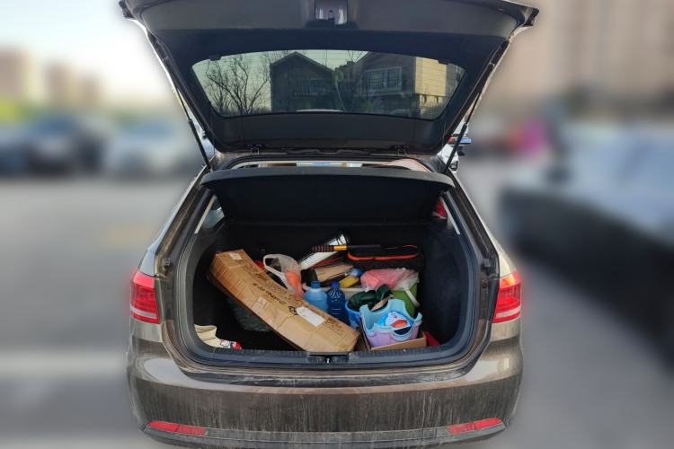 Used Volkswagen Lavida 2013 1.6L Automatic Fashion Edition