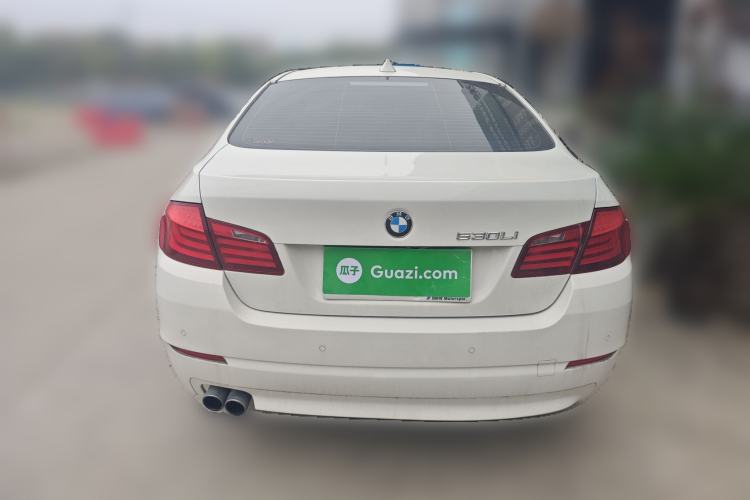 Used BMW 5 Series 2013 530Li Leading Model