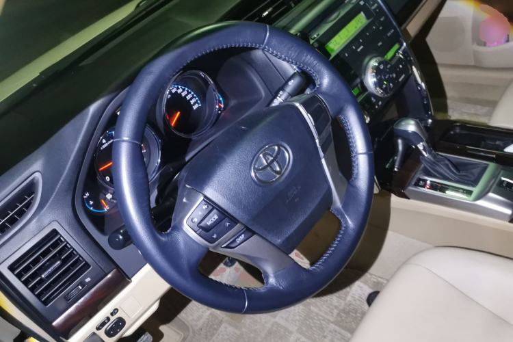 Used Toyota Reiz 2010 2.5V Fengdu Elite Edition Steering Wheel
