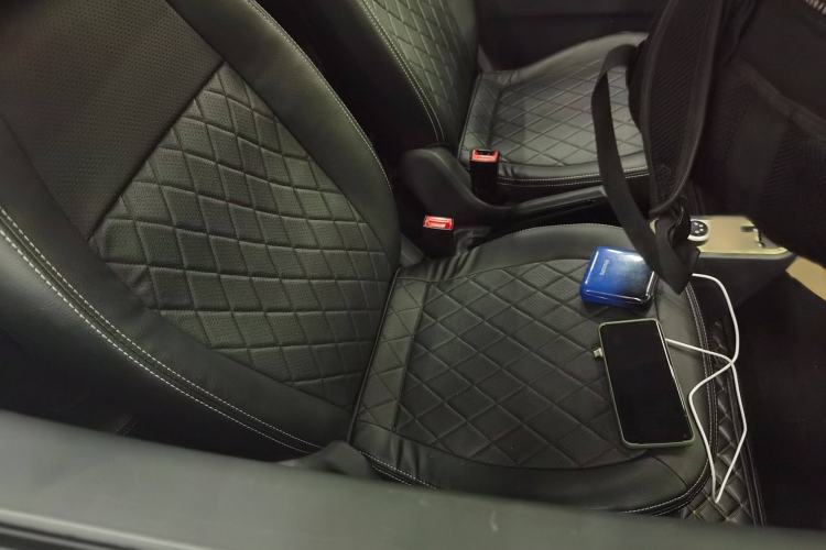 Used Wuling Hongguang MINIEV 2022 Macaron Premium Model – Lithium Iron Phosphate