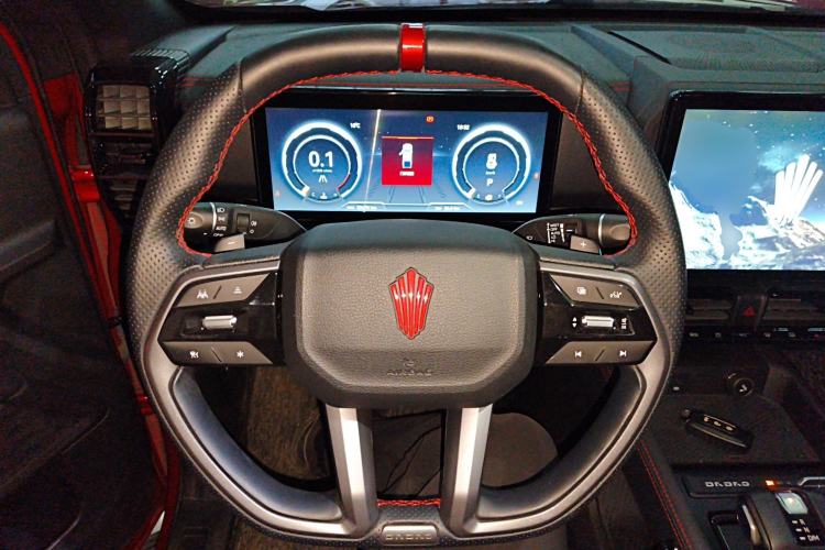 Used JMC DaDao 2024 Explorer 2.3T Gasoline Automatic 4x4 Extreme Edition