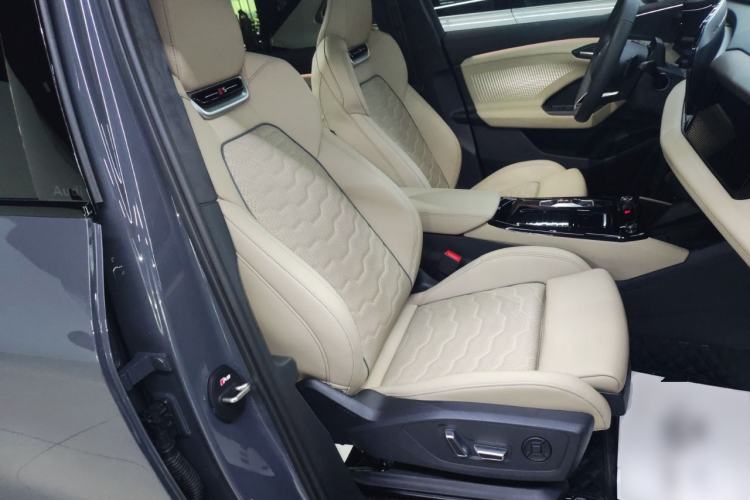 Used Audi Q6L e-tron 2026 First Launch Navigation Edition
