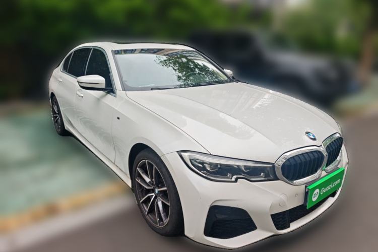 Used BMW 3 Series 2021 320Li M Sport Package Front Right 45 Deg