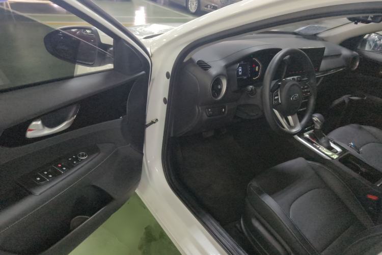 Used Kia K3 2019 1.5L CVT Smart Connectivity Version
