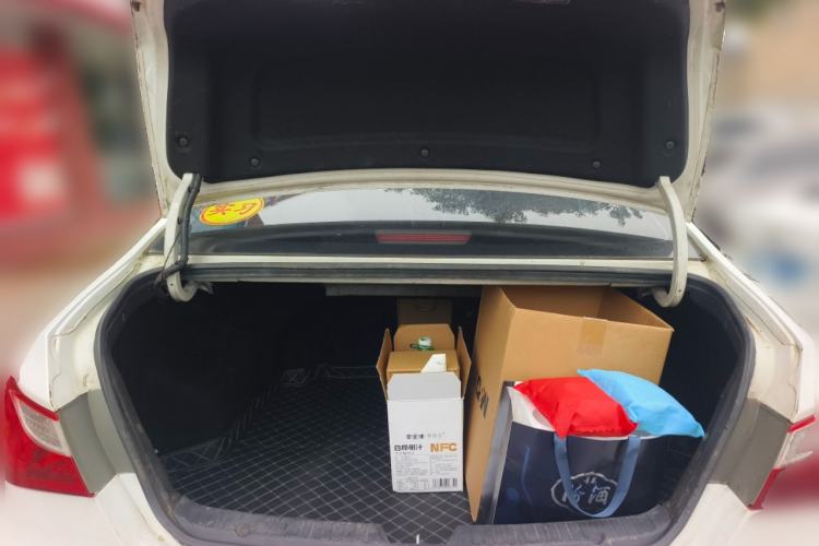 Used Hyundai Sonata 2011 2.0L Automatic Luxury Edition