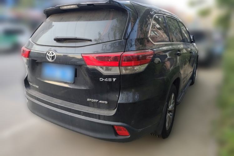 Used Toyota Highlander 2018 2.0T Two-Wheel Drive Elite Version 5 Seats China VI Standard
