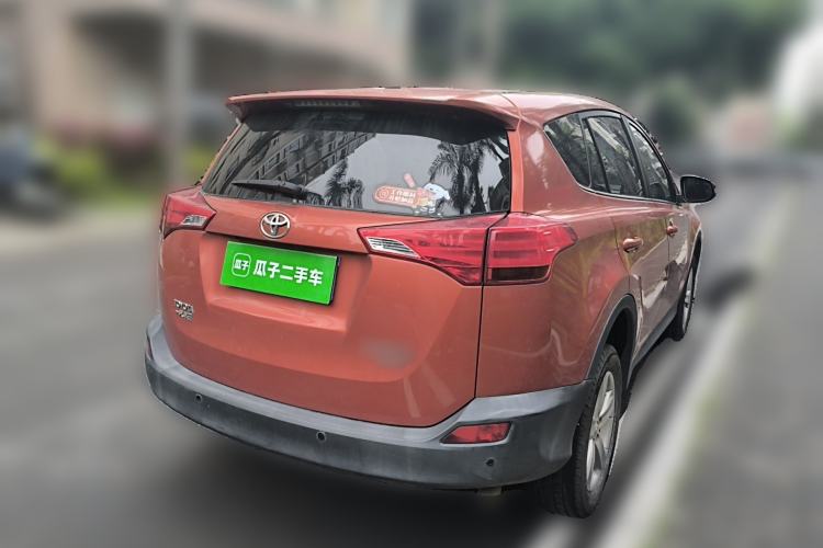 Used Toyota RAV4 2013 2.0L CVT Four-Wheel Drive Fashion Edition