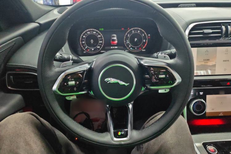 Used Jaguar XEL 2023 2.0T 250 PS R-DYNAMIC S Advanced Sport Edition Steering Wheel