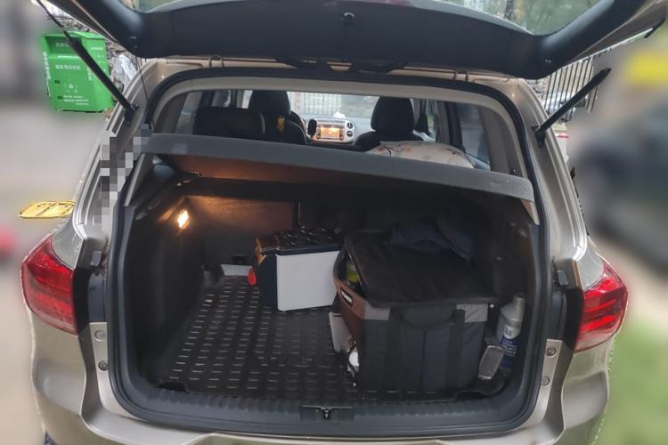 Used Volkswagen Tiguan 2013 1.8 TSI Automatic All-Wheel Drive Luxury Model Trunk