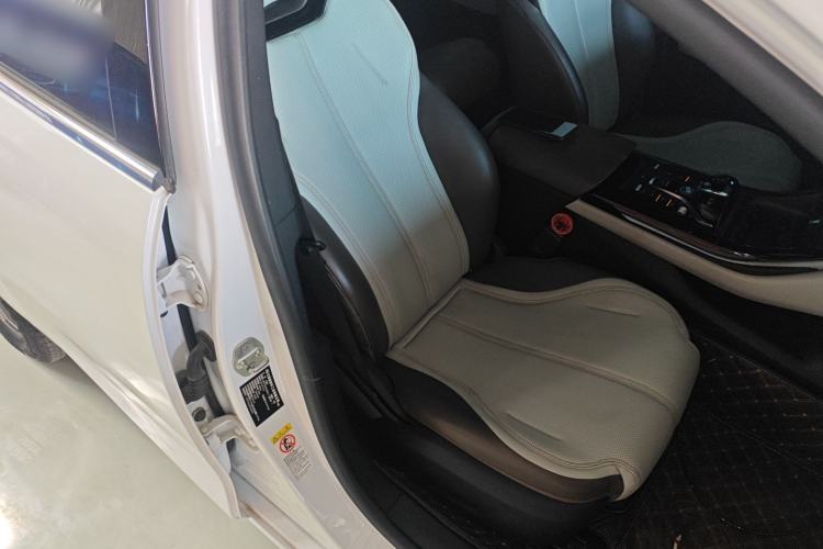 Used BYD Qin PLUS 2023 Champion Edition DM-i 55KM Leading Model Right Front Seat