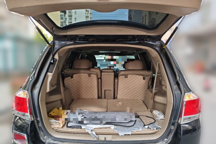 Used Toyota Highlander 2012 2.7L Two-Wheel Drive 7-Seater Luxury Edition
