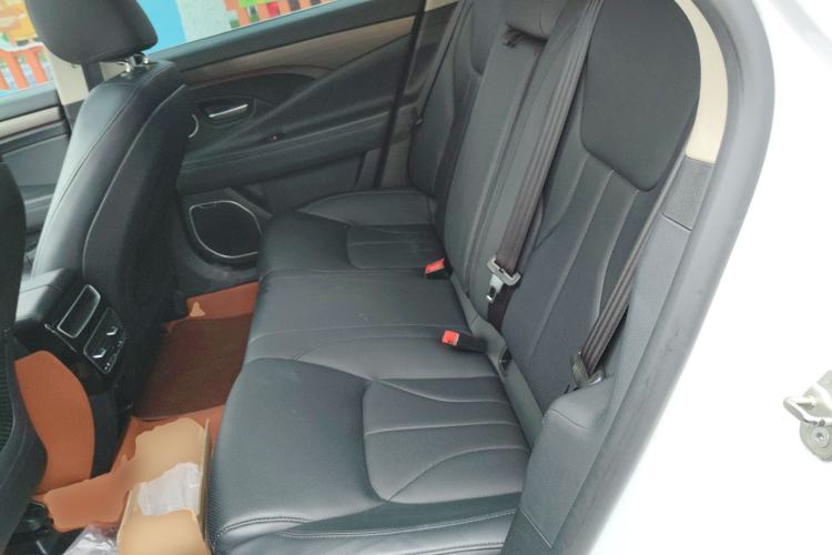 Used Geely Auto Emgrand GT 2017 1.8T Luxury Model