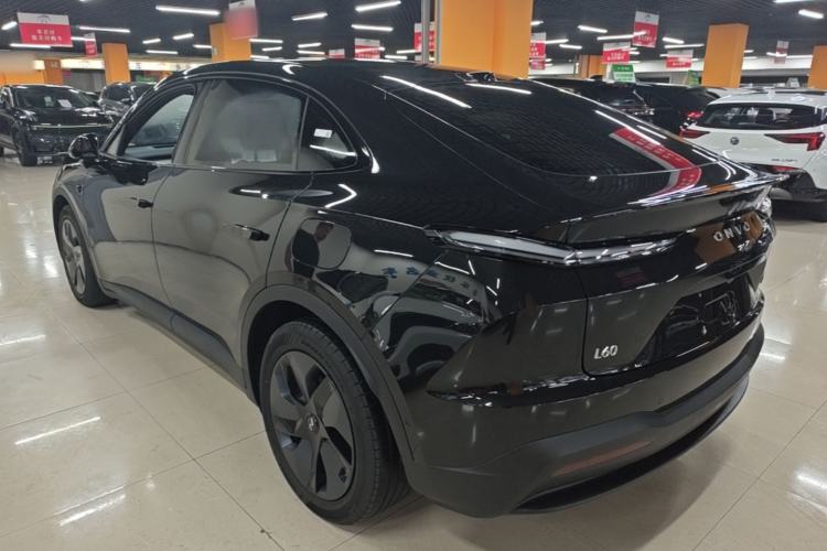 Used ONVO L60 2025 Model—60 kWh Rear-Wheel-Drive Version