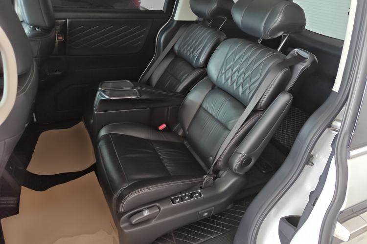 Used Honda Elysion 2019 2.0L Hybrid Luxury Edition Left Rear Seat