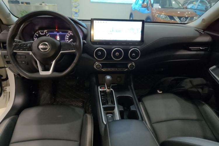 Used Nissan Sylphy 2023 Revised 1.6L CVT Enjoyment Edition Center Console