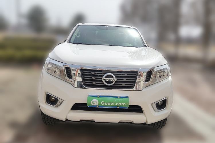 Used Nissan Navara 2017 2.5L Automatic 2WD Luxury Edition QR25
