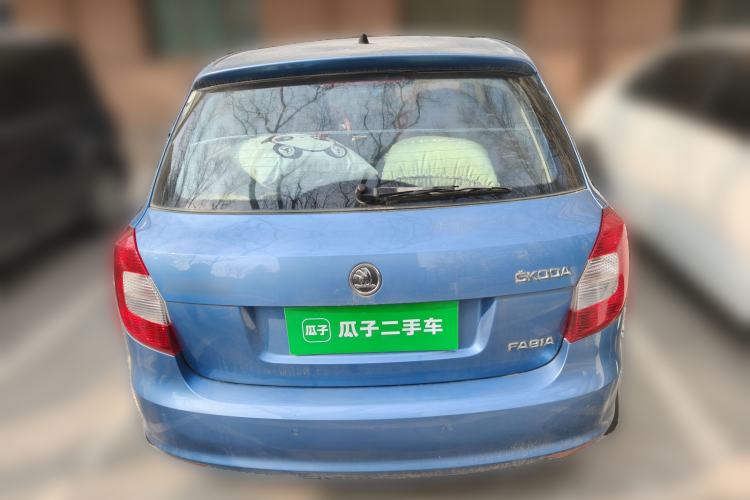 Used Skoda Fabia 2014 1.4L Automatic Crystal Edition
