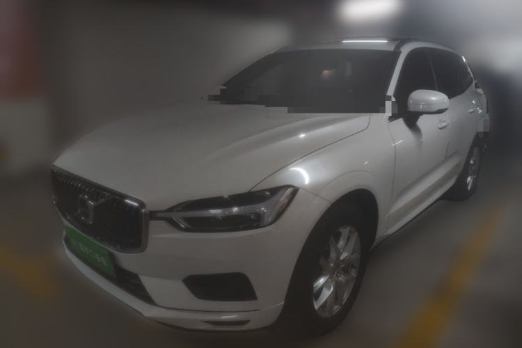 Used Volvo XC60 2019 T5 4x4 Smart Edition China VI Standard