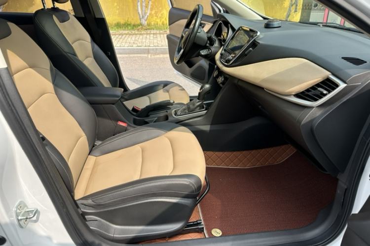 Used Chevrolet Monza 2021 320 Automatic Enjoyment Sunroof Edition
