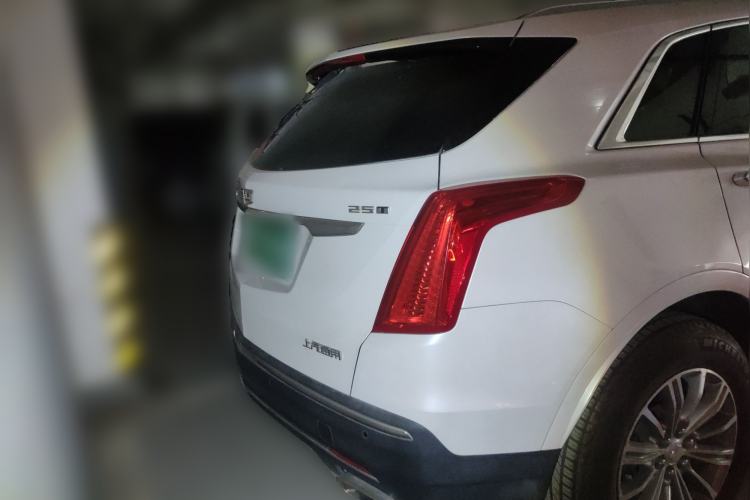 Used Cadillac XT5 2018 25T Luxury Model
