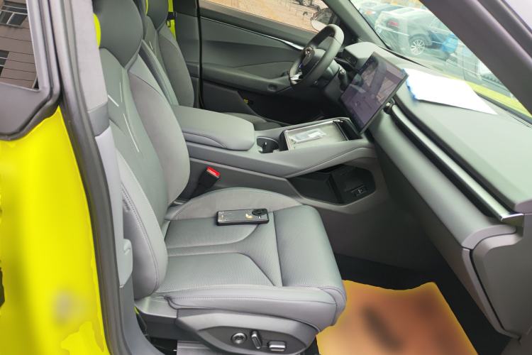 Used XPeng P7 2025 Model—702 Long Range Ultra