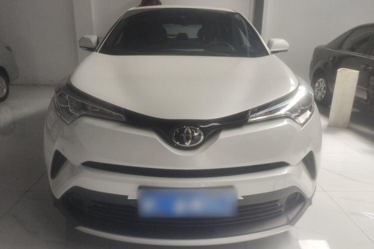 Used Toyota IZOA 2020 2.0L Yi Xiang CARE
