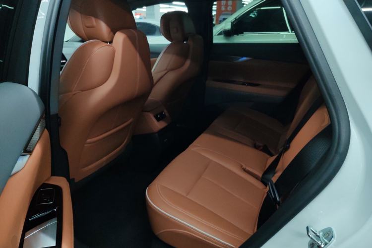 Used Cadillac OPTIQ 2024 Standard Range Version