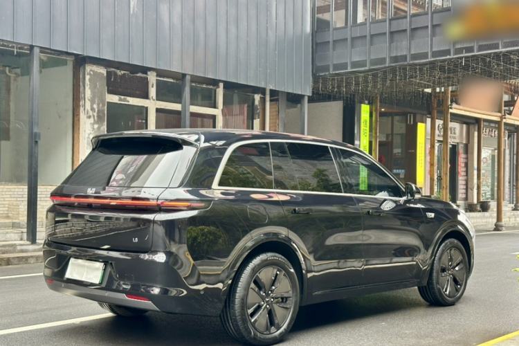 Used Li Auto L8 2024 Pro Model
