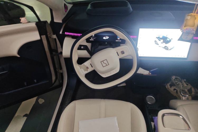 Used Zeekr X 2023 Rear-Drive YOU Edition 4 Seats Steering Wheel