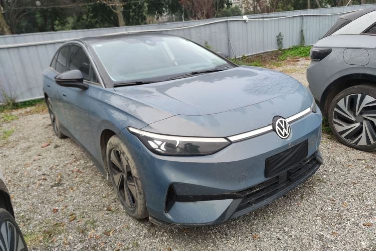 Used Volkswagen ID.7 VIZZION 2024 AIR model
