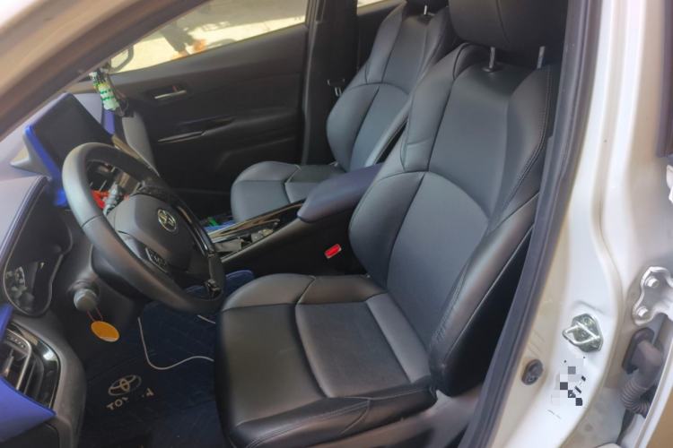 Used Toyota C-HR 2021 Dual-Motor 2.0L E-CVT Luxury Edition
