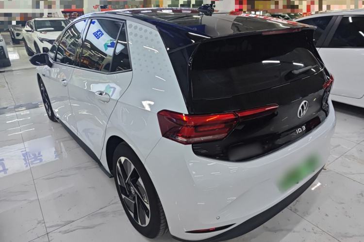 Used Volkswagen ID.3 2023 Pure Smart Edition Rear Left 45 Deg