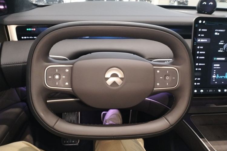 Used Nio ET9 2025 100 kWh