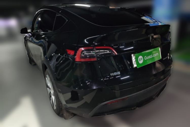 Used Tesla Model Y 2023 Long-Range All-Wheel-Drive Version