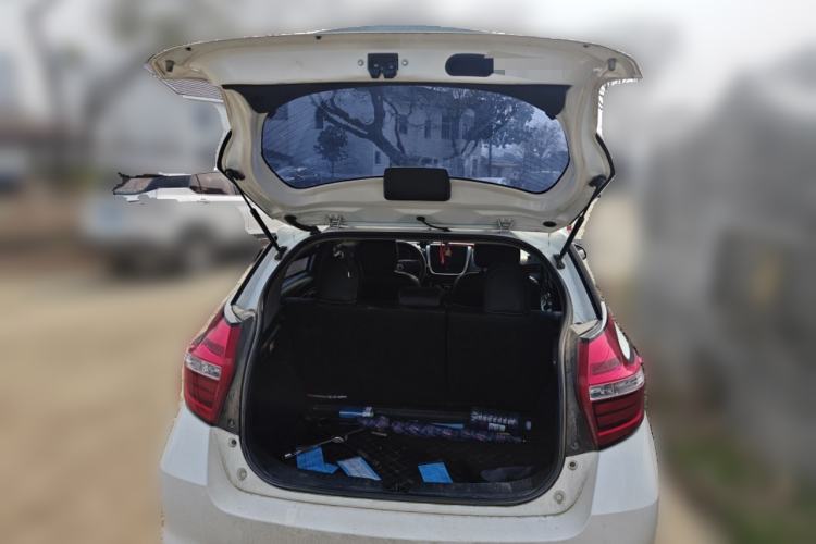 Used Toyota YARiS L Zhi Xuan 2019 1.5E CVT Dynamic Edition China VI compliant Trunk