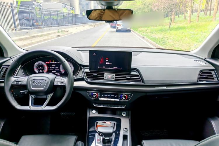 Used Audi Q5L 2022 Updated 40T Luxury Dynamic Edition
