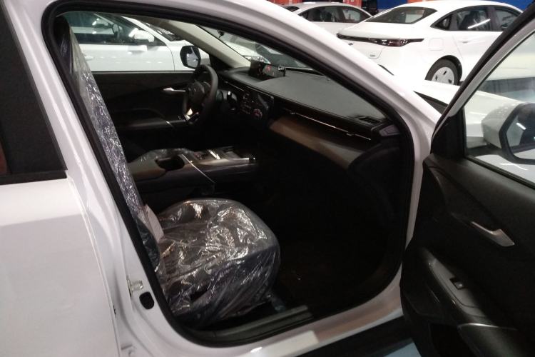 Used CHANGAN OSHAN 520 2025 Standard Edition