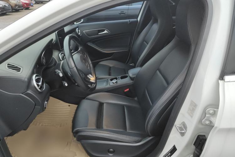 Used Mercedes-Benz GLA 2016 GLA 200 Fashion Model