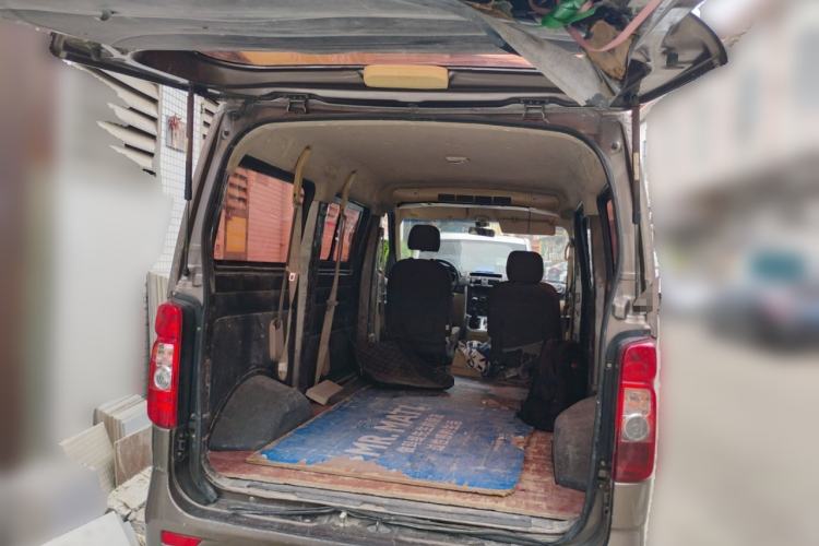 Used CHANGAN KAICHENG Ruixing M70 2018 1.5L Comfort Model Flat-Top Hatchback DAM15DL Trunk