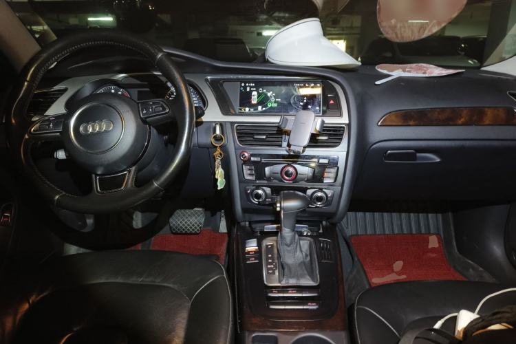 Used Audi A4L 2015 35 TFSI Automatic Comfort Model
