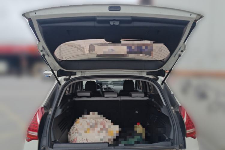 Used Peugeot 3008 2013 1.6THP Roland Garros Edition Trunk