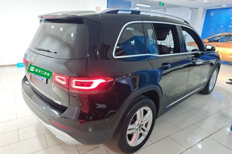 Used Mercedes-Benz GLB 2023 GLB 200 Dynamic Edition Rear Right 45 Deg