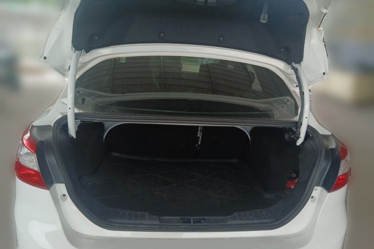 Used Ford Focus 2012 Sedan 1.6L Automatic Comfort Model
