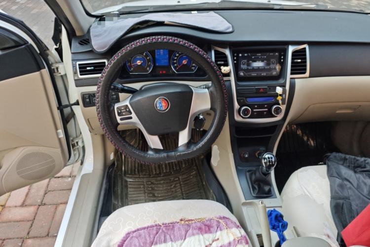 Used Geely Auto Ocean 2015 1.5L Manual Elite Model Steering Wheel