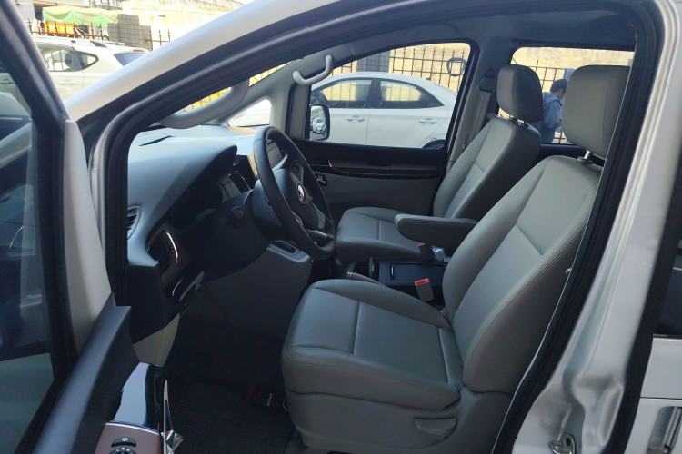 Used JAC Refine L5 2022 2.0T Automatic Business Edition