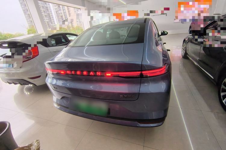 Used Nissan N6 2026 Model 180 Max Rear