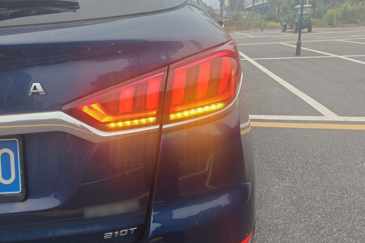 Used BAIC Beijing X5 2018 1.5T CVT New Smart Version China V Emission Standard