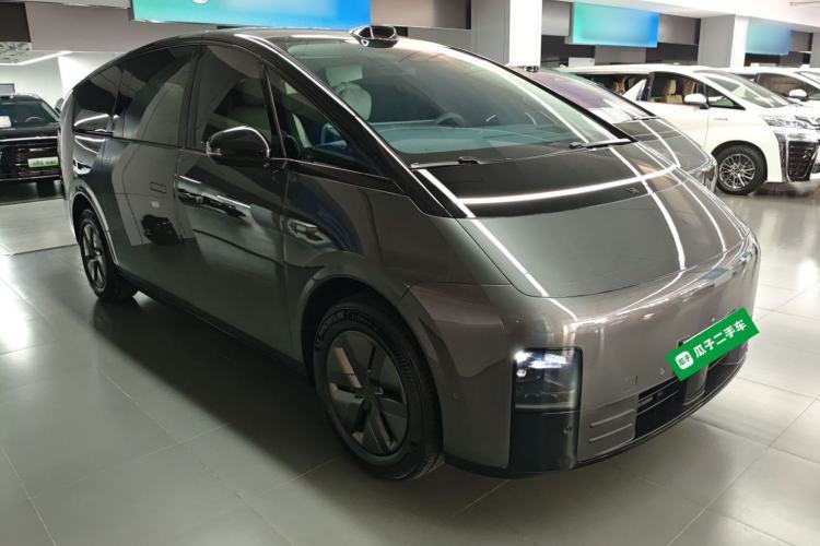 Used Li Auto MEGA 2024 Ultra Model