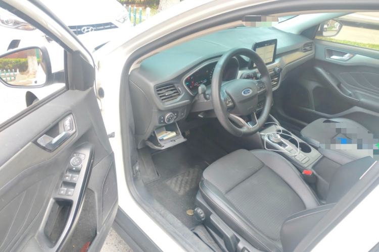 Used Ford Focus 2019 Sedan EcoBoost 180 Automatic Trend Edition