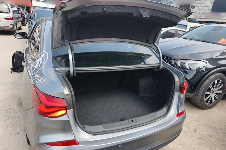 Used Chevrolet Monza 2022 320 Automatic Enjoyment Sunroof Version
